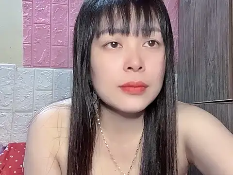 Butterfly kee online show from 12-15-25, 02:23