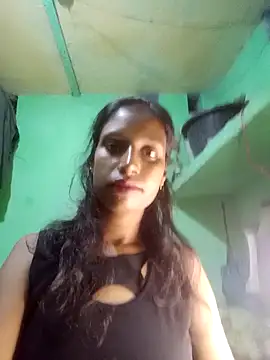 Snapshot of Rutika-G chatting on 10-19-25, 01:25 Rutika-G online show from 10-19-25, 01:25