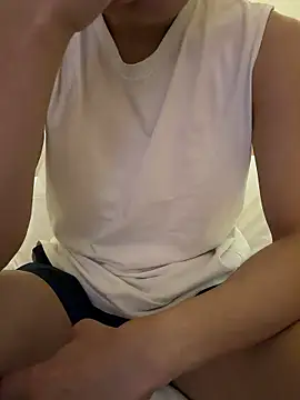 jihoooon 00 online show from 04-08-26, 01:45