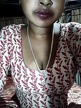 Hot-joyaa online show from 11-10-25, 08:08