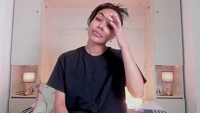 Blackywhiite online show from 12-21-25, 06:37