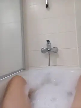 Imyourguy2025 online show from 10-31-25, 05:31