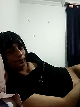 Snapshot of sophiasleepy1 chatting on 10-19-25, 02:53 sophiasleepy1 online show from 10-19-25, 02:53