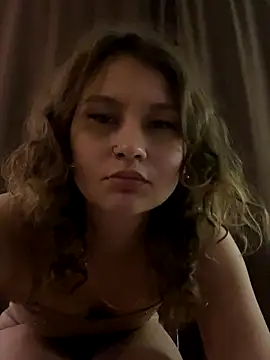 SpiderGirl   online show from 10-20-25, 06:04