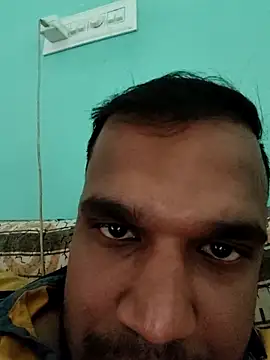 Snapshot of UNIT734 chatting on 11-15-25, 06:39 UNIT734 online show from 11-15-25, 06:39