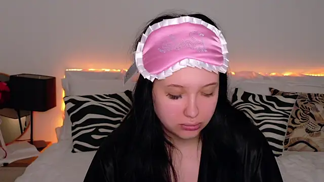 Felicia Herceg online show from 11-01-25, 07:19