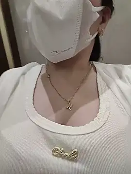 Mina-02 online show from 06-14-26, 09:54