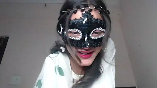 Hottie hania online show from 02-06-26, 06:26