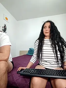 Snapshot of SaraDany chatting on 12-03-25, 06:40 SaraDany online show from 12-03-25, 06:40