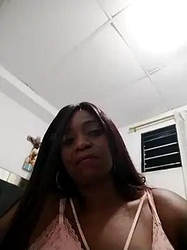 Snapshot of laseducida chatting on 10-26-25, 03:29 laseducida online show from 10-26-25, 03:29