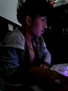 LyliaWood online show from 10-23-25, 04:49