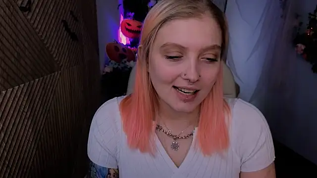 Kiki shay online show from 10-28-25, 09:14