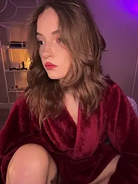 Snapshot of AngieFae_ chatting on 01-18-26, 01:31 AngieFae online show from 01-18-26, 01:31