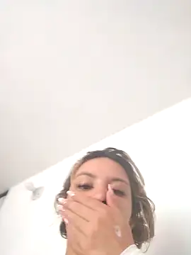 celeste 83 online show from 12-21-25, 07:48