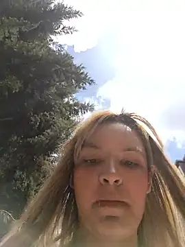 celeste 83 online show from 11-17-25, 04:11