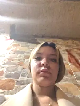 celeste 83 online show from 12-20-25, 02:03