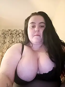 Maya 29x online show from 10-31-25, 12:18