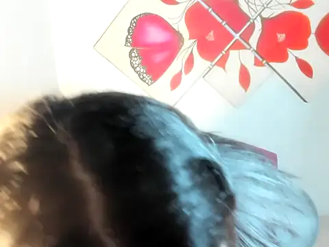 Wednesholestarr online show from 10-30-25, 01:53