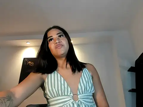 Wednesholestarr online show from 11-22-25, 10:36