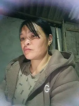 chipu06 online show from 03-10-26, 11:47