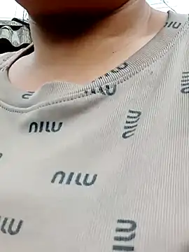 chipu06 online show from 07-19-26, 10:23
