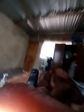 loVbRo1 online show from 11-18-25, 05:33