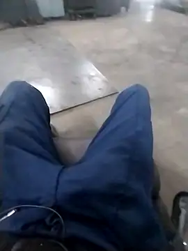 loVbRo1 online show from 11-20-25, 12:33