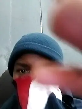 loVbRo1 online show from 10-26-25, 09:37