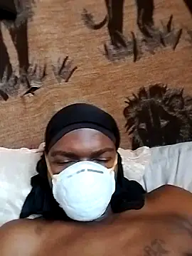 loVbRo1 online show from 10-30-25, 10:46