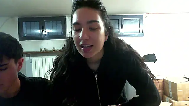 Snapshot of babymelisaaa chatting on 10-23-25, 03:00 babymelisaaa online show from 10-23-25, 03:00