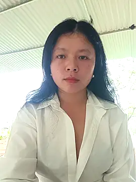 Snapshot of lisa-bae00 chatting on 04-28-26, 04:39 lisa-bae00 online show from 04-28-26, 04:39