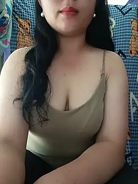 Snapshot of lisa-bae00 chatting on 06-05-26, 05:12 lisa-bae00 online show from 06-05-26, 05:12