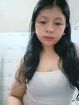 Snapshot of lisa-bae00 chatting on 05-25-26, 11:58 lisa-bae00 online show from 05-25-26, 11:58