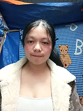 lisa-bae00 online show from 11-28-25, 11:54