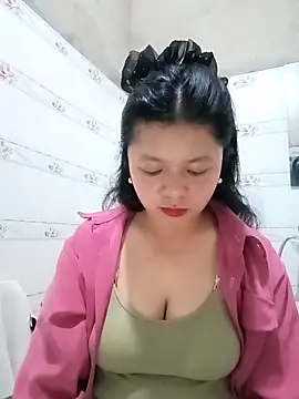 lisa-bae00 online show from 02-09-26, 11:47