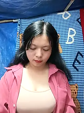 lisa-bae00 online show from 11-26-25, 10:15