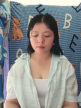 Snapshot of lisa-bae00 chatting on 06-08-26, 03:18 lisa-bae00 online show from 06-08-26, 03:18