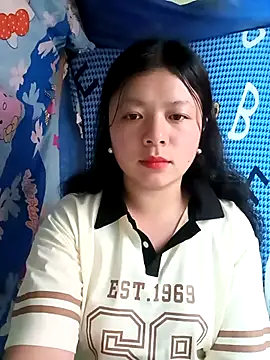 lisa-bae00 online show from 03-25-26, 11:36