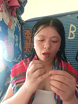 lisa-bae00 online show from 04-15-26, 05:46