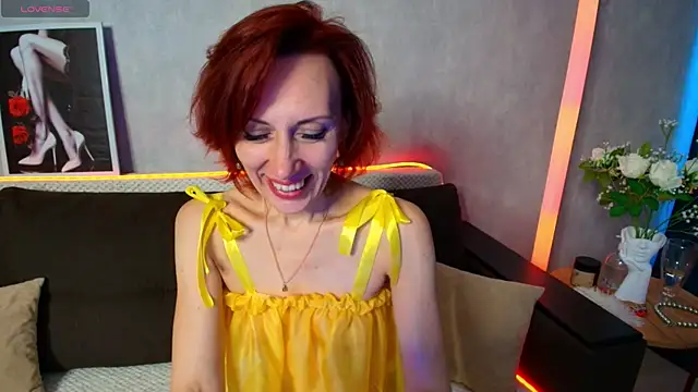 Snapshot of Scarlett_Snakee chatting on 05-21-26, 03:26 Scarlett Snakee online show from 05-21-26, 03:26
