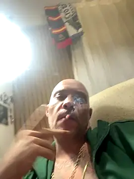 gitanoMad online show from 11-22-25, 07:46