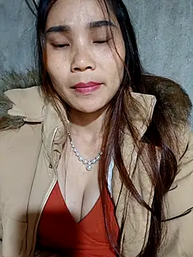 Bear bear0 online show from 11-18-25, 06:00