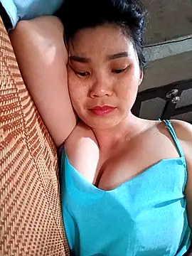 Bear bear0 online show from 04-15-26, 06:19