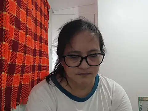 Kinkybela2025 online show from 06-30-26, 12:21