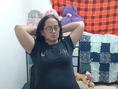 Kinkybela2025 online show from 11-15-25, 02:15