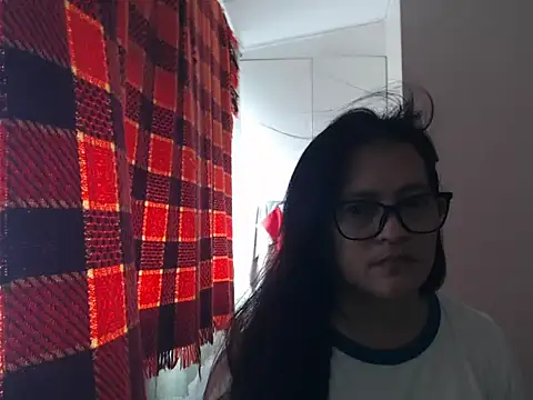 Kinkybela2025 online show from 06-15-26, 12:33