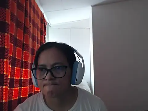 Kinkybela2025 online show from 07-16-26, 12:51