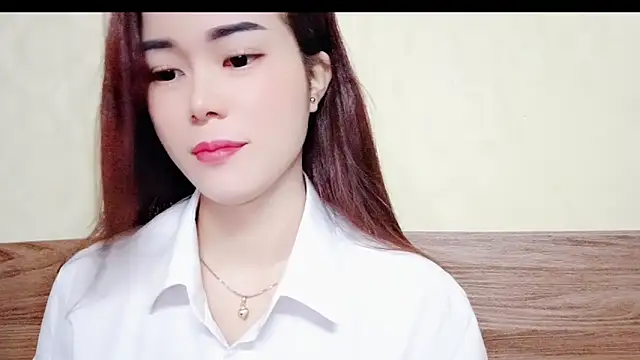 Family-Lovee online show from 04-24-26, 03:41
