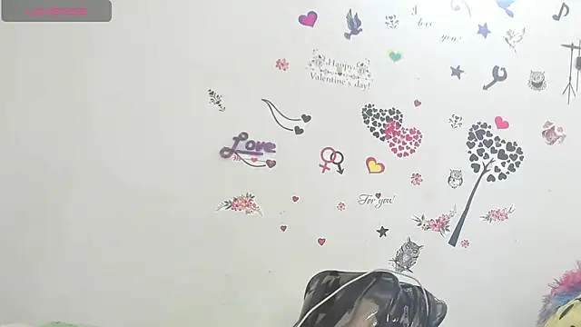 Snapshot of YAILIN_04 chatting on 06-01-26, 06:07 YAILIN 04 online show from 06-01-26, 06:07