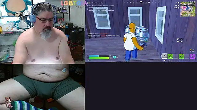 Snapshot of geekycastillo chatting on 05-07-26, 05:38 geekycastillo online show from 05-07-26, 05:38